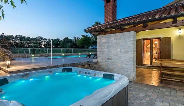 Villa Emanuel Comfortable holiday residence