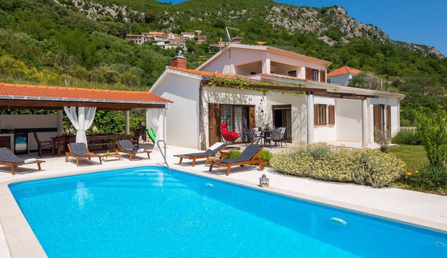 Villa Filomena - Omiš by Villas Guide
