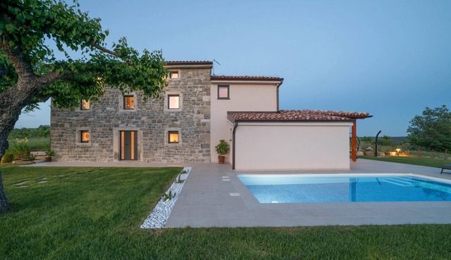 Villa Fiore in Central Istria suitable for families and cyclists