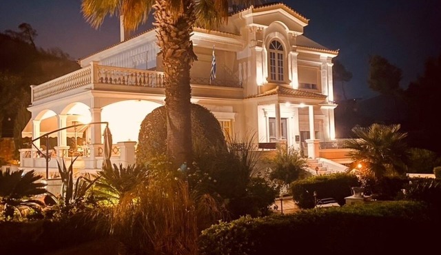 Villa Erato Elegant family villa in the suburbs of Athens. A home away from home
