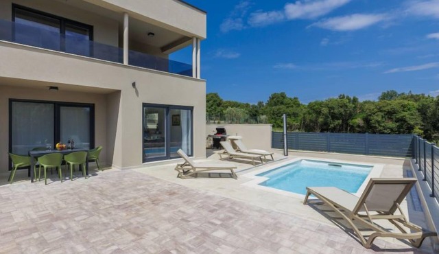 Villa Karlo by Interhome