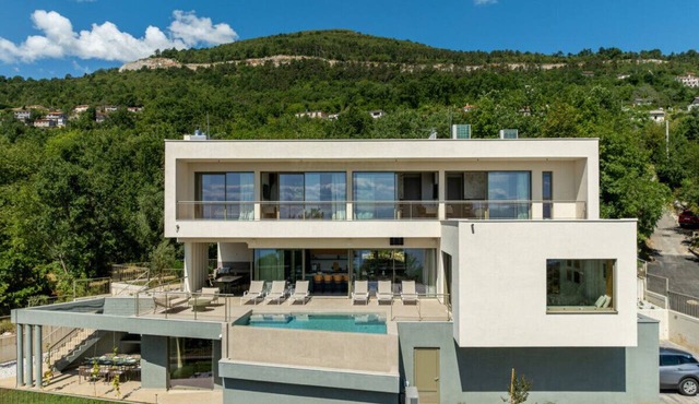 Villa Ladeti Sereno
