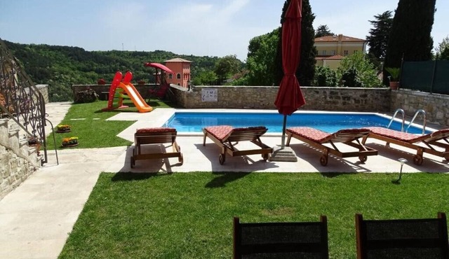 Villa Letizia in Oprtalj