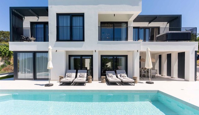Villa Loparia by Adriatic Luxury Villas