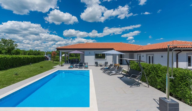 Villa Lovre nearby Labin – Crovillas GmbH