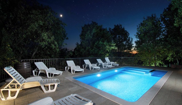 Villa Madunic with private pool