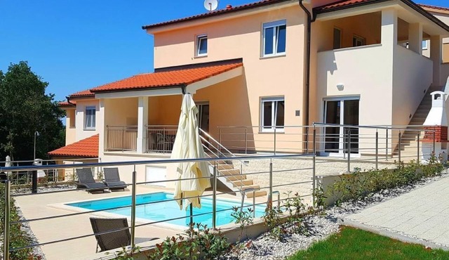 Villa "Marisol" mit Garten, Grill und Terrasse by Interhome