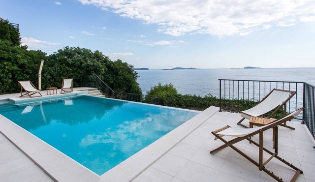 Villa Mirjana - Standard Studio Apartment with Terrace and Sea View (Lavanda)