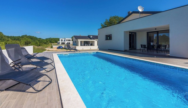 Villa Mizar (V0391-K1) - Labin