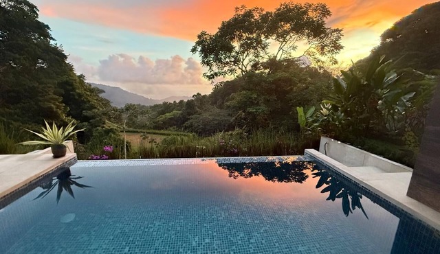 Villa Montemar - Mountain and Ocean Views + Infinity Pool