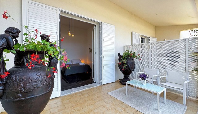 Villa Nauna - Villa house with panoramic terrace facing the sea