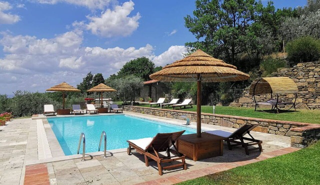 Villa Noceta - Villa with private pool