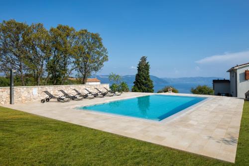 Villa Primela*