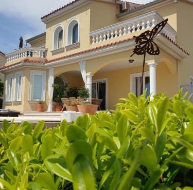 Villa Rosana