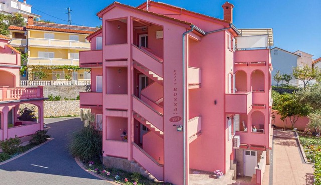 Villa Rossa Apartments