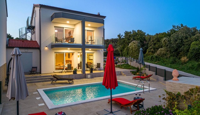 Villa Rozeta with sea view