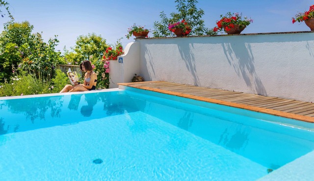 VILLA SALVATOROSA VICO EQUENSE (PRIVATE POOL)