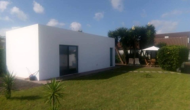 Villa - Sleeps 4 & Free Parking