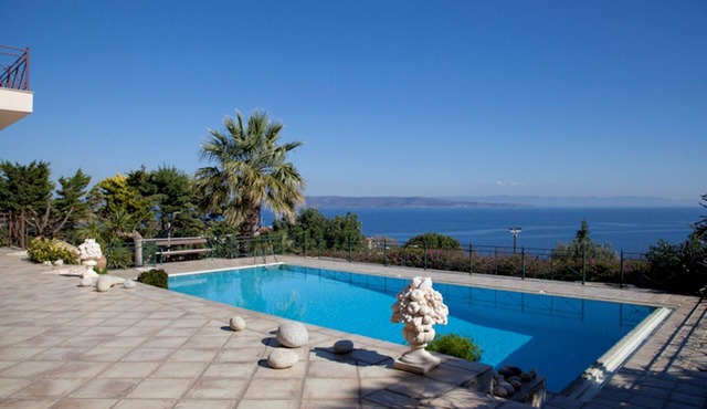 Villa Sounion with sea view