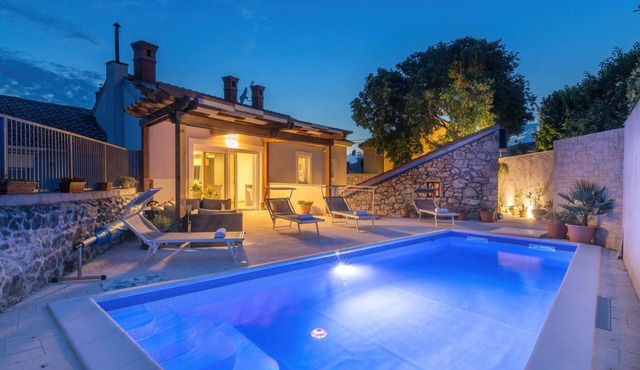 Villa Stella Blue by Villas Guide