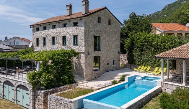 Villa Stone by Aneo Travel
