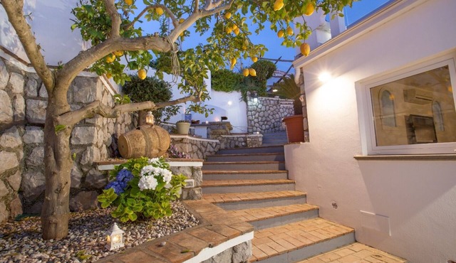 Villa Venus in Sorrento Coast; comfort and safe living in amazing scenery