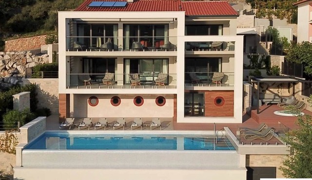 Villa Vlastelini II nearby Rabac – Crovillas GmbH