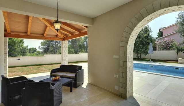 Villa with pool in the south of Istria