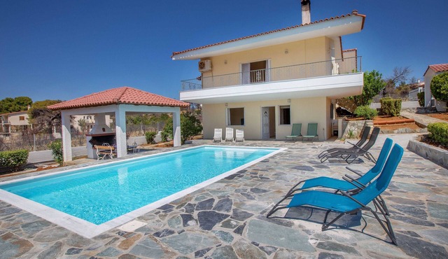 Villa with Private S.Pool-Theologos by GHH