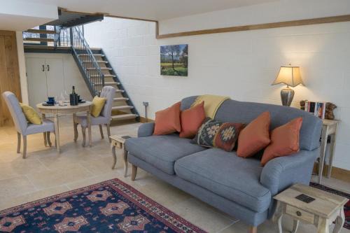 Vineyard Barn Room