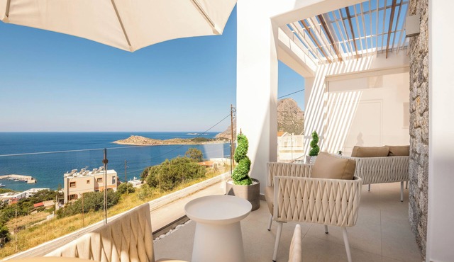 Vita | Mia Anasa - Luxury Suites