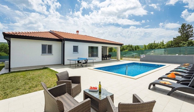 Well-appointed holiday home in Salakovci