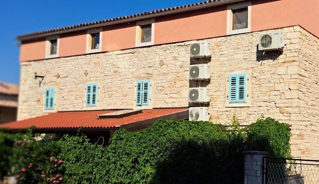 Wohnung "Eti and Mia 3" mit Pool by Interhome