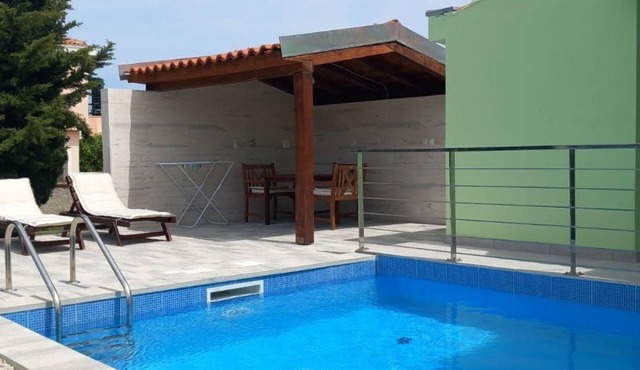 Wohnung in Ljubač mit Großem Garten by Interhome
