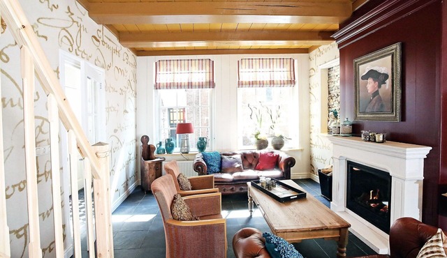 Wonderful private villa for 10 people with WIFI, TV and balcony