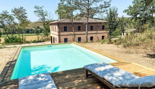 Wonderful private villa with A/C, WIFI, private pool, TV, patio, pets allowed and panoramic view