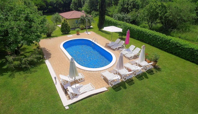 Wonderful private villa for 2 guests with WIFI, pool, A/C, TV and terrace