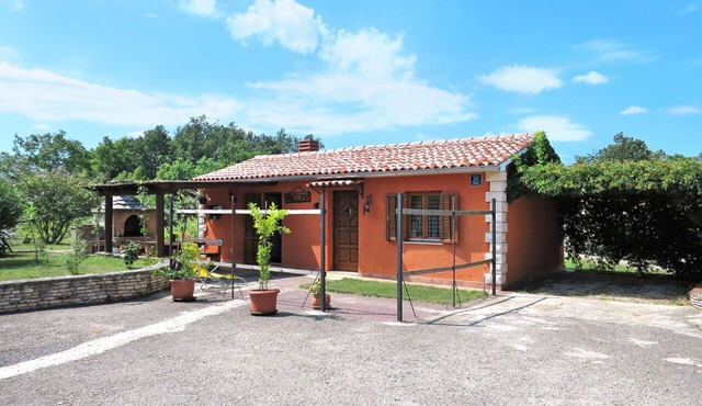 Wonderful private villa for 4 guests with WIFI, A/C, TV, terrace and pets allowed