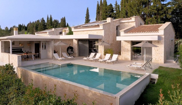 Wonderful Villa Artemesia | Kontokali, Corfu | 5 Bedrooms | Private LoChlorine.