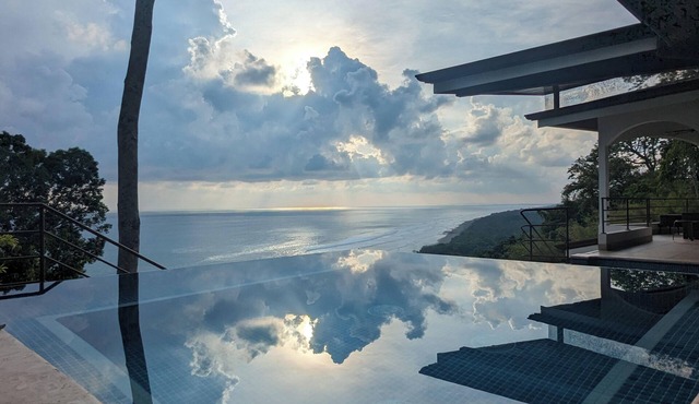 WOW! Walk to the beach! Insane ocean View! Perfect Location! Luxury Villa!