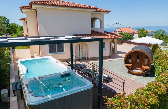 130 m² Accommodation ∙ 3 bedrooms ∙ 8 guests