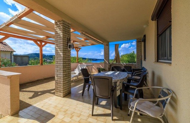 65 m² Apartment ∙ 3 bedrooms ∙ 8 guests
