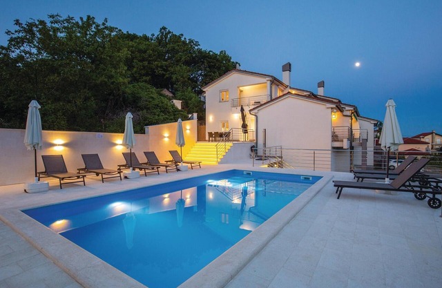 Accommodation 