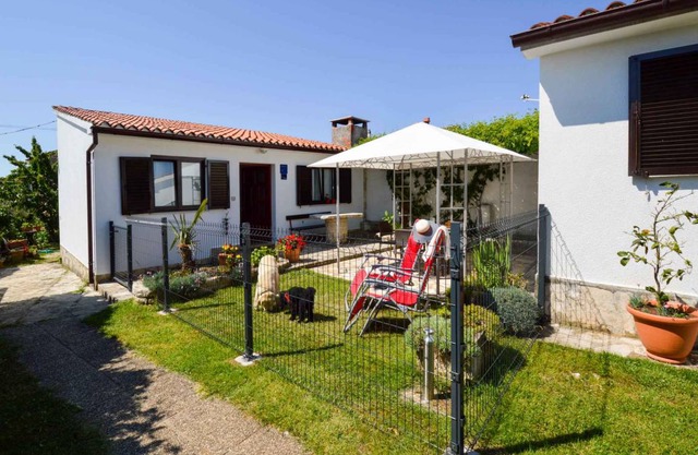 Holiday home with air conditioning