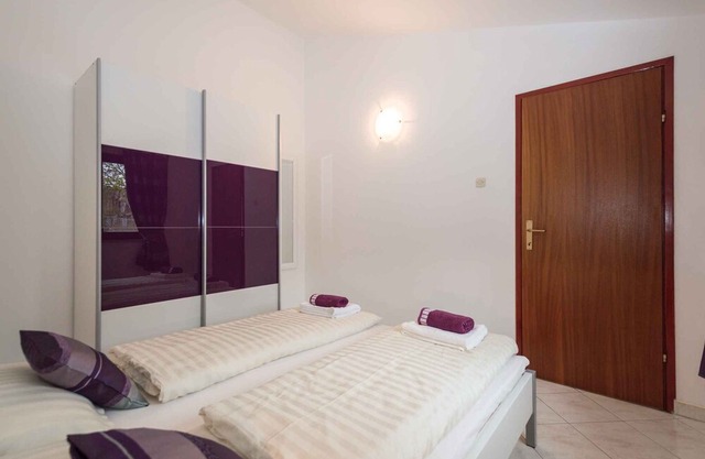 Holiday home with air conditioning