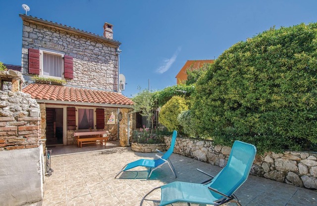 In the small fishing village of Pomer lies this traditional stone house from the early last century.