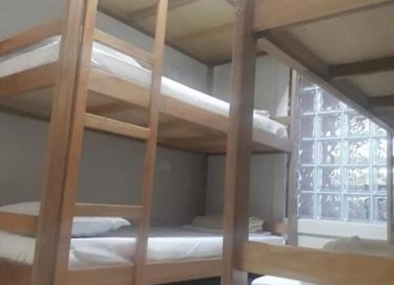 Quarto para 6 pessoas 1 - Village Hostel