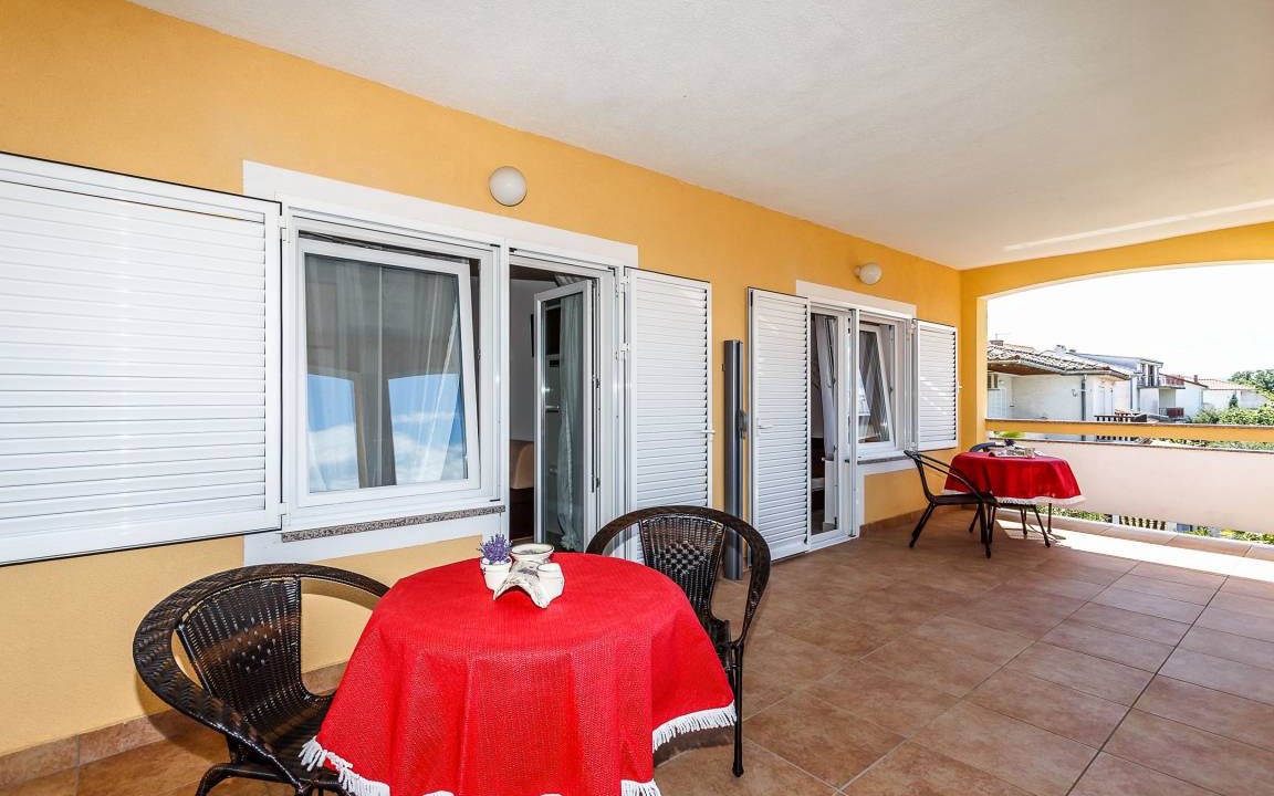 Photo of Patio Balcony in Malinska-Dubasnica