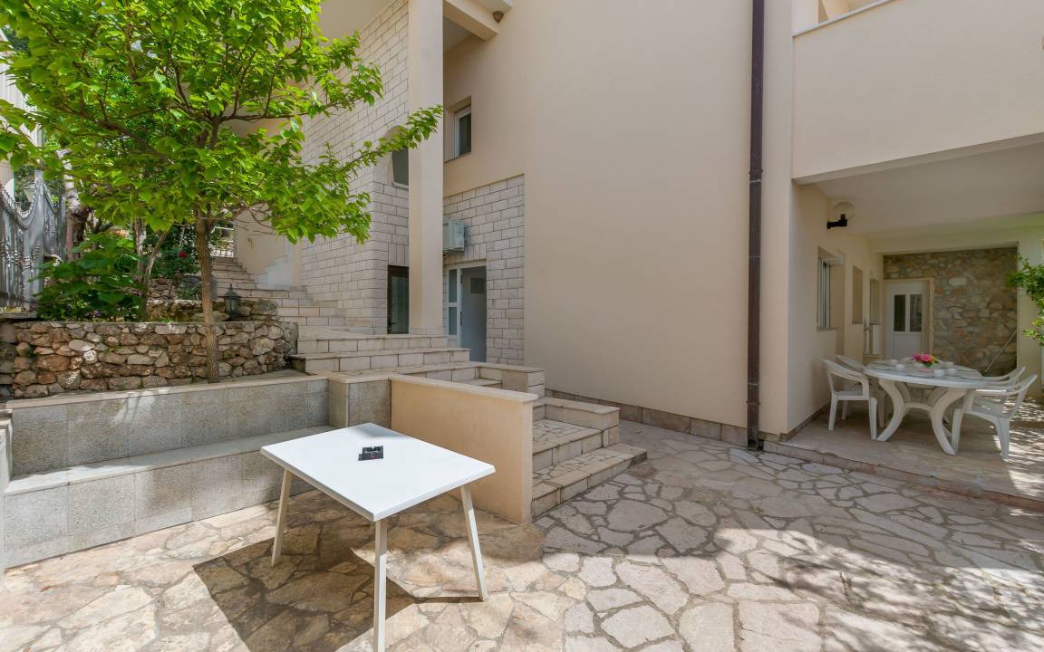 Photo of Patio Balcony in Tice