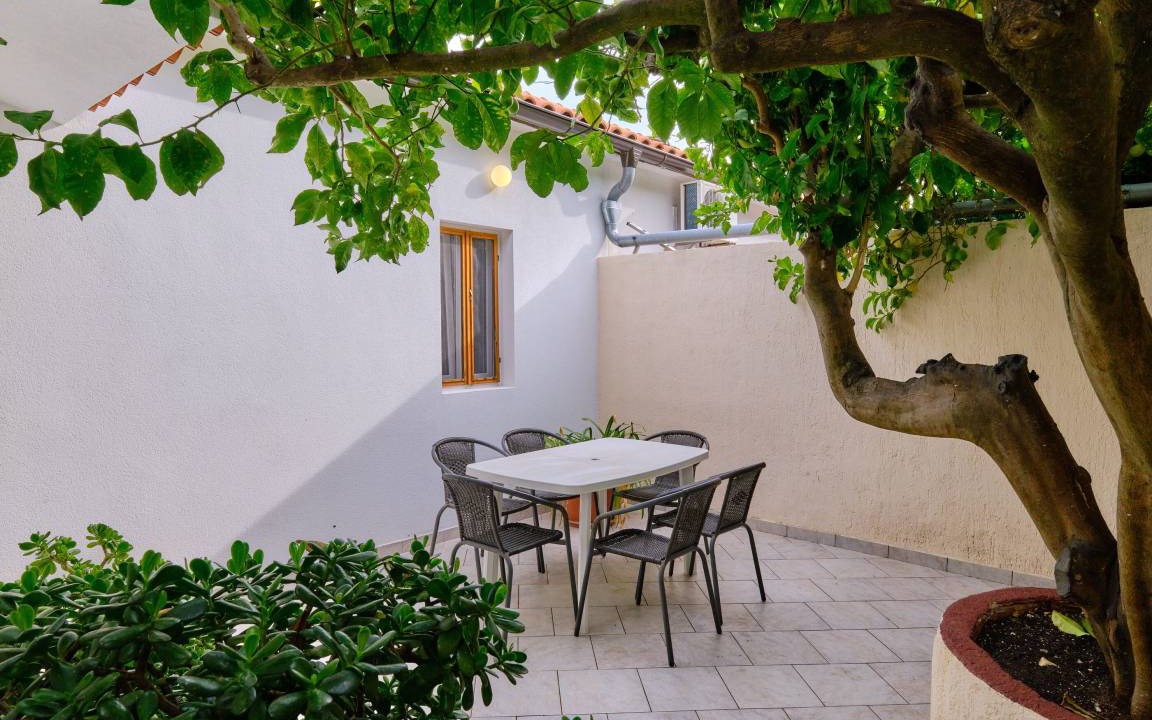Photo of Patio Balcony in Veli Losinj
